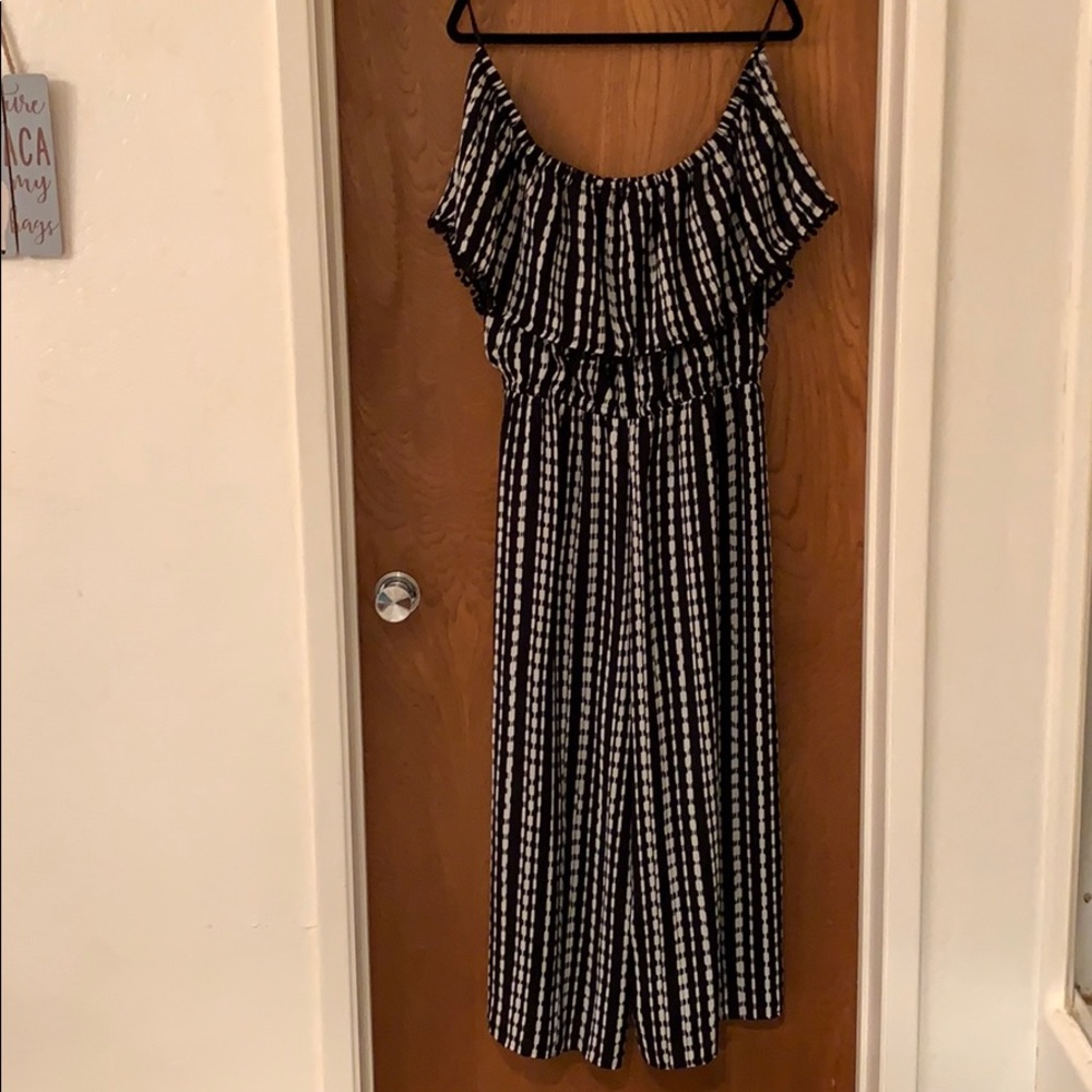 Black and white jumpsuit!